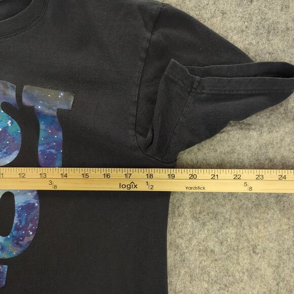 Nike Shirt Mens Medium Black Just Do It Swoosh Logo Spell Out Tee Athletic - Picture 4 of 6